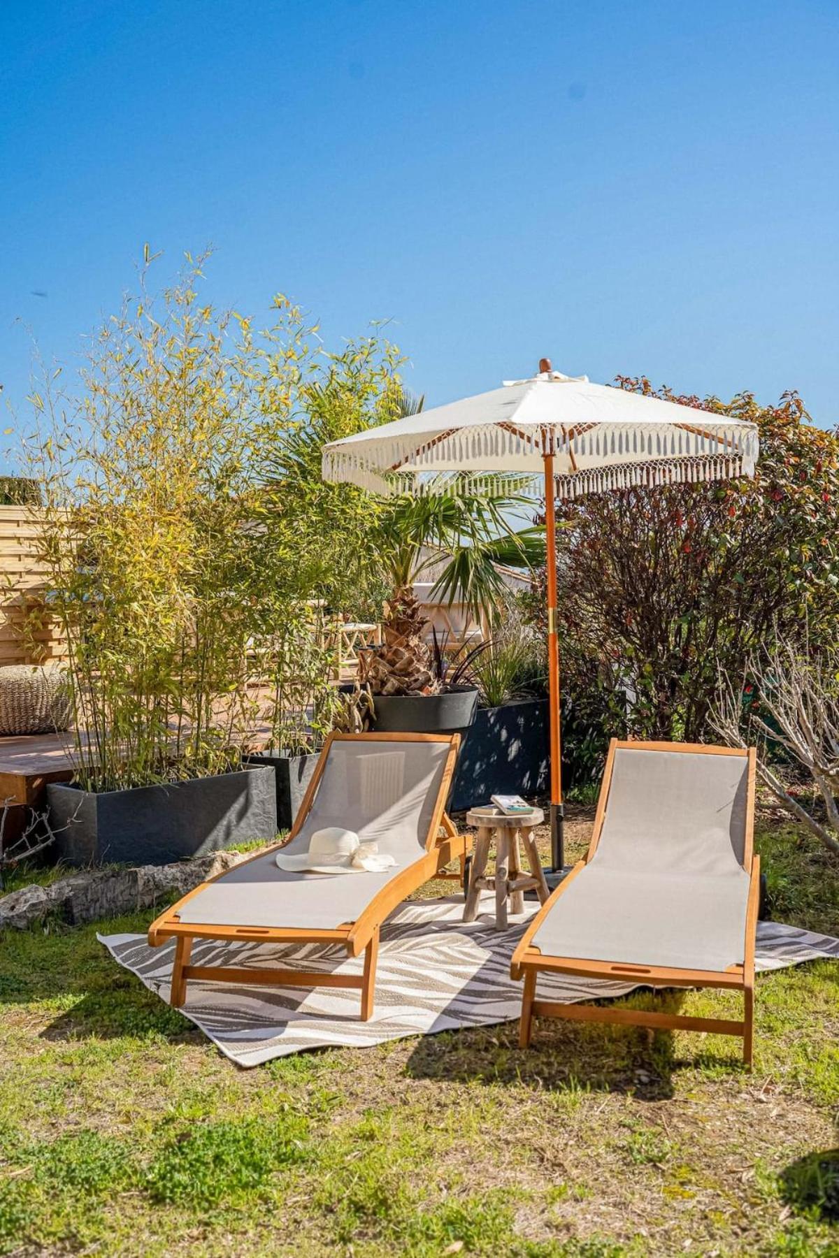 Logement Vue Mer Splendide - Situe A 50 Metres Du Bord De Mer Et 2 Minutes Des Plages - Bandolina Dış mekan fotoğraf